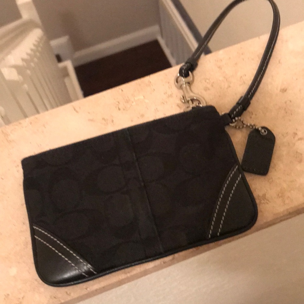 Authentic Coach wristlet - Picture 2 of 3